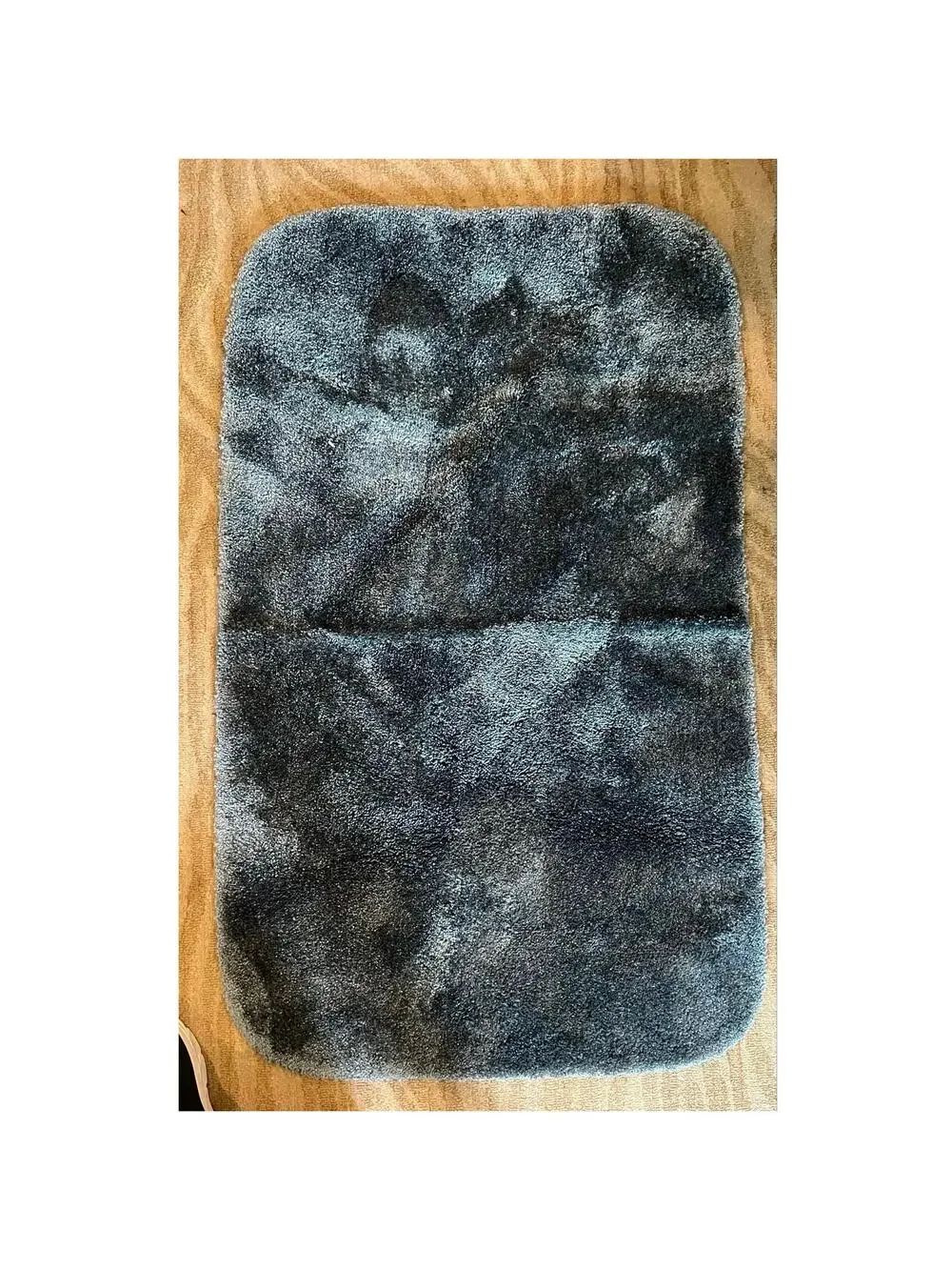 BHG Bath Mat Rug 23x39 Blue Gray Plush Non Slip SOFT ABSORBENT WASHABLE